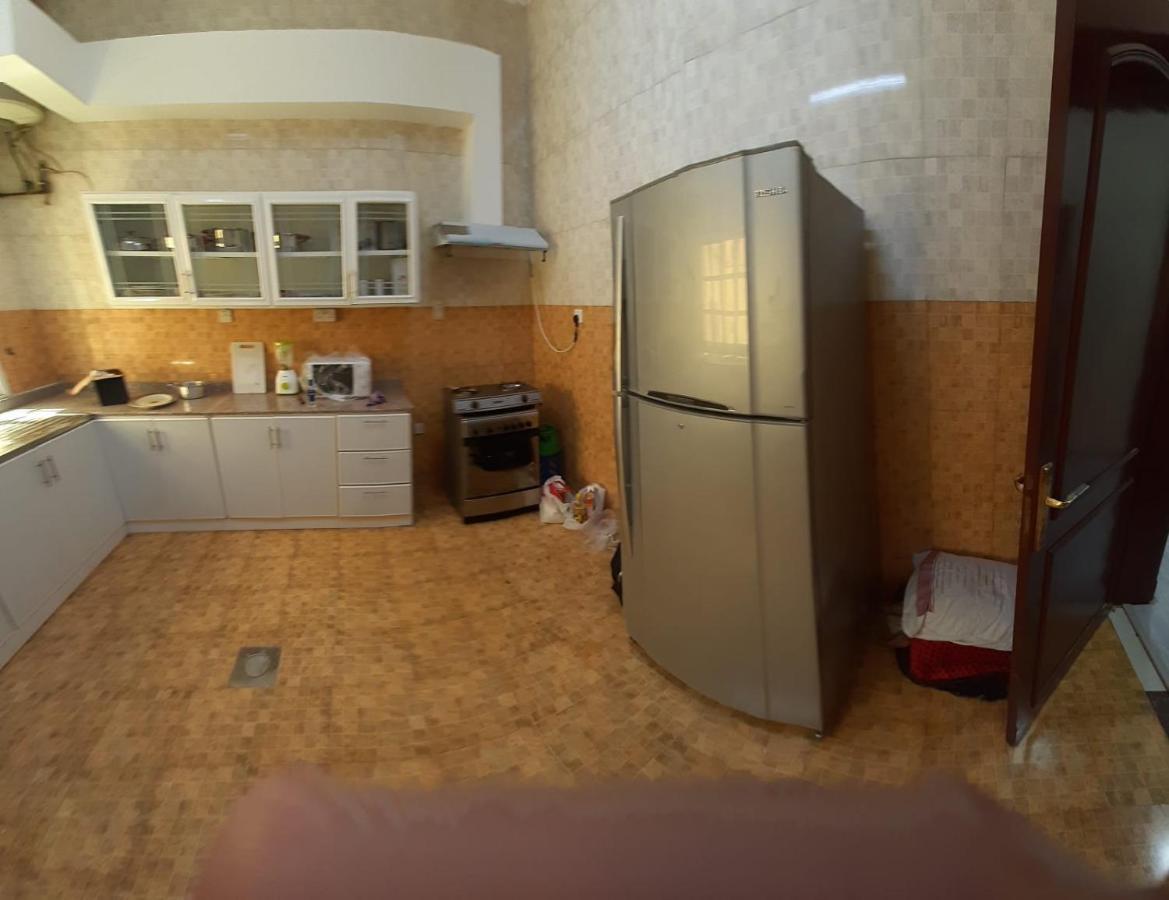 Almansoori Villa2022 Доха Экстерьер фото